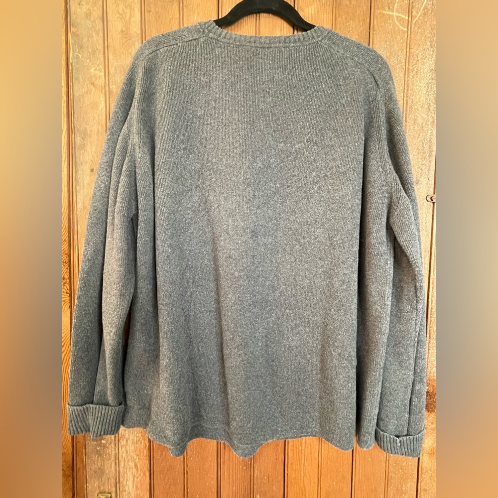 GAP Charcoal Knit Sweater - Picture 5 of 10